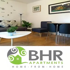  Apartment Very Location- Free Parking - 2 Bedrooms